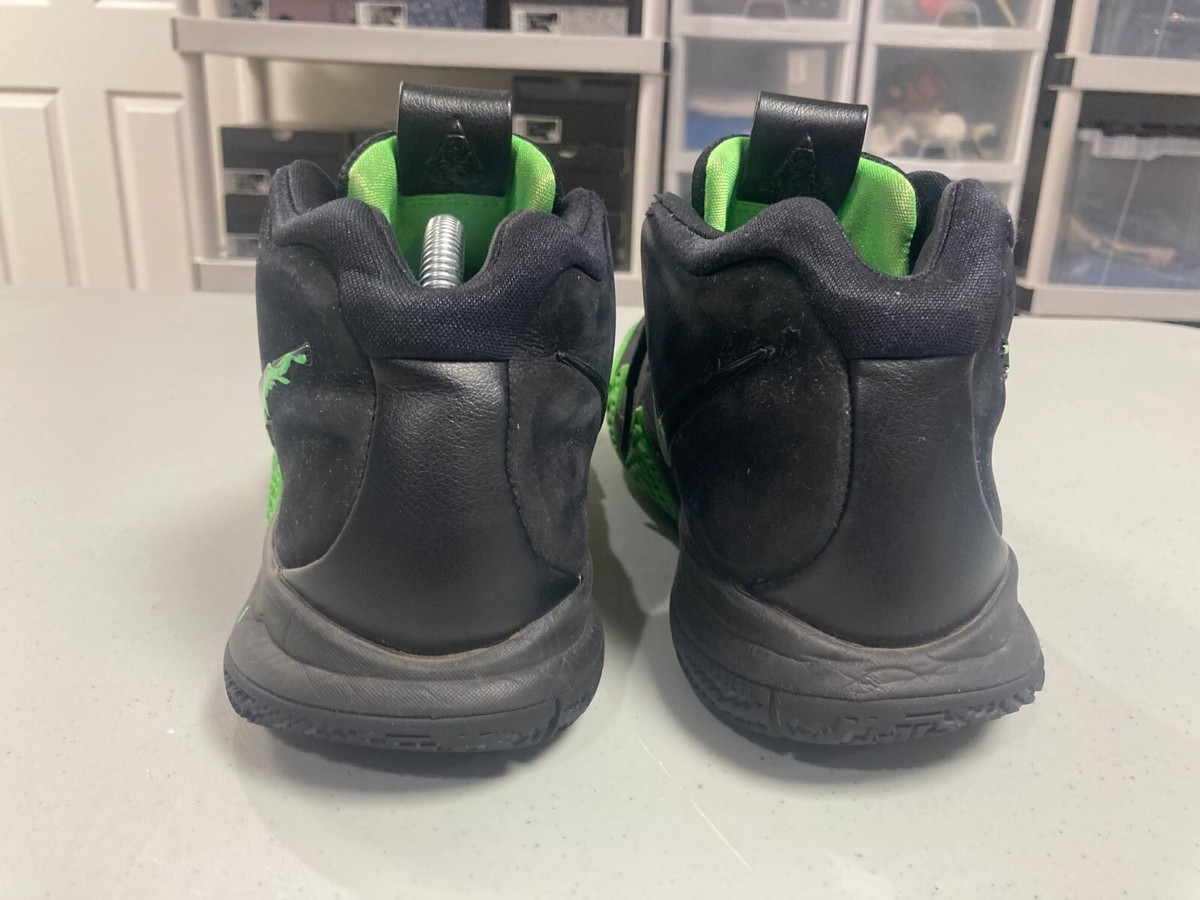 943806 012