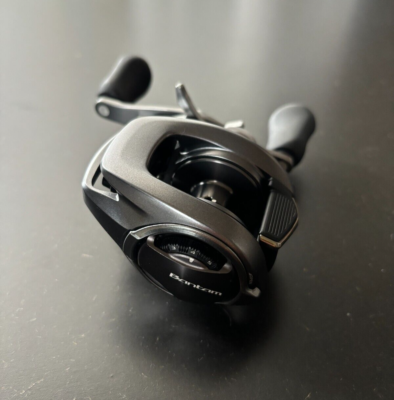 SHIMANO 22 Bantam HG Right Baitcasting Reel with Box