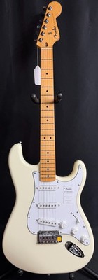 Fender Standard Stratocaster (2025) Electric Guitar Olympic White Finish (205)