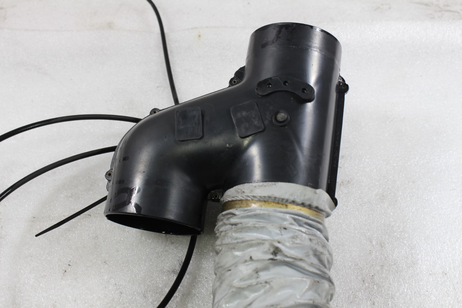 Ferrari 308, LH, Left, Outer AC Duct Switch, Used, P/N 60138100