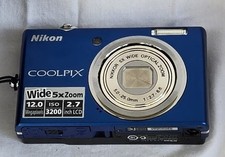 Nikon Coolpix S570 Digital Camera 12 MP Blue W/Case, Battery, CD/cables