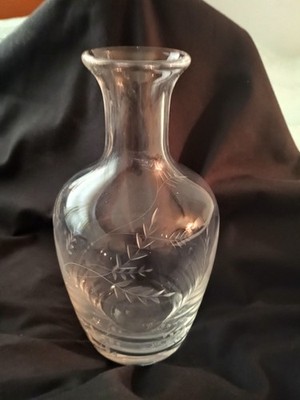 William Yeoward Wisteria Carafe Vase Country Collection 8'' - Excellent - Signed