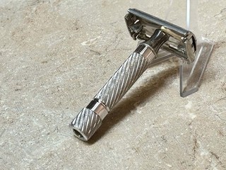 Rare 1949 Gillette Executive Safety Razor RHODIUM PLATED Not Aristocrat NICE