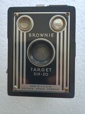 Brownie Target SIX - 20 Camera