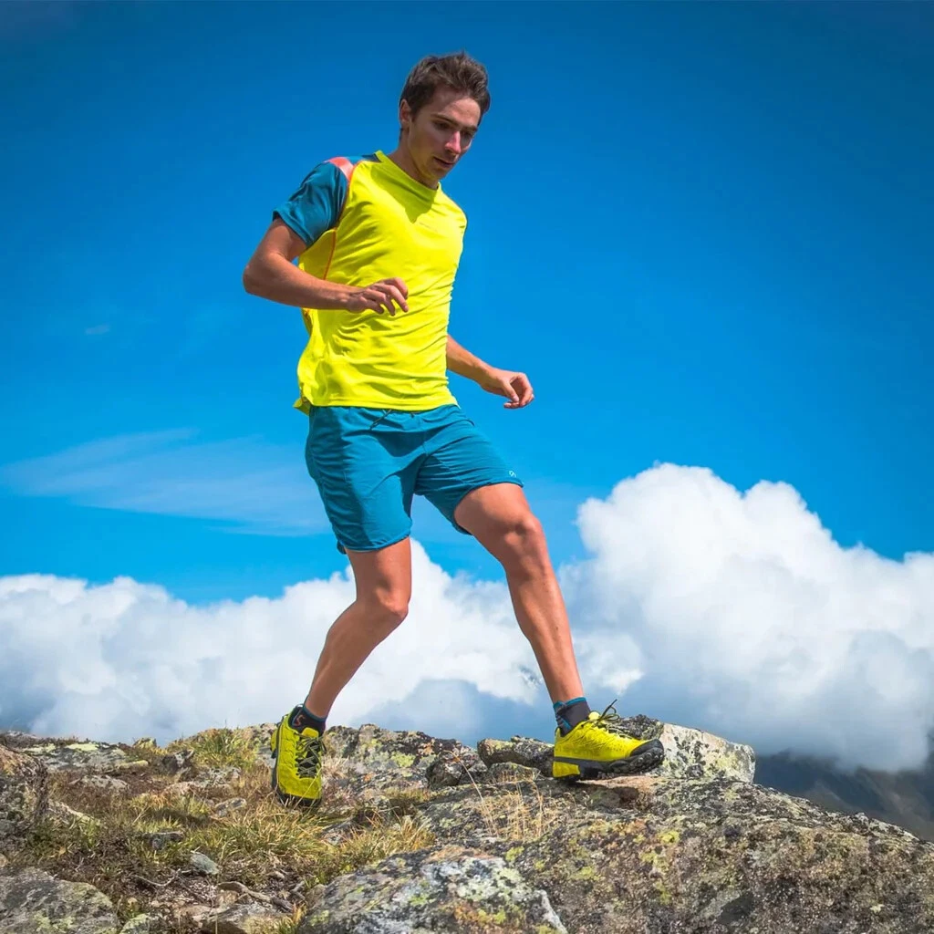 La sportiva logo tee sales