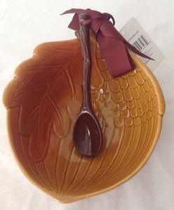 Hallmark-Acorn-Serving-Bowl-with-Twig-Spoon-Fall-Thanksgiving-2-pc-New