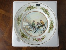 Aynsley Fine English Bone China Collector Pla...