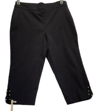 JM Collection Women's Black Lattice-Hem Capri Pants Size M   P356