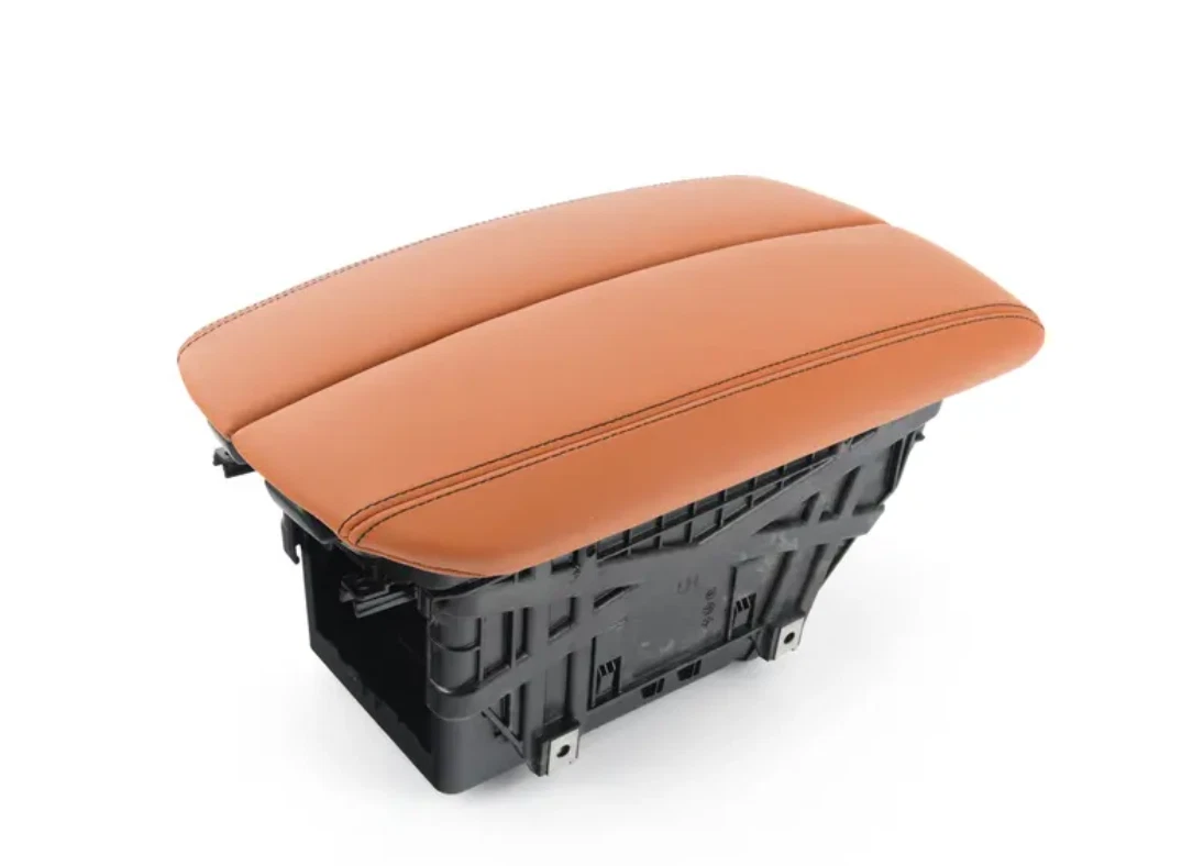 NEW BMW X6 F86 FRONT MIDDLE LEATHER ARMREST 51168062660 8062660 