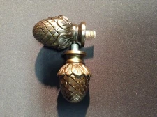 Set of 2 Frontgate Pineapple Metal Curtain Finials 4" long 1/2" screw end 