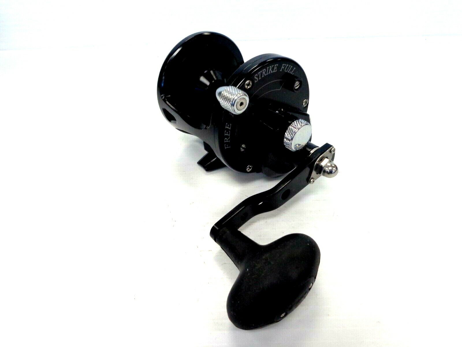 Avet LX6.0 G2 NGP Single Speed Lever Drag Reel Right Handed - BLACK