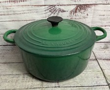 Le Creuset #22 Enamel Cast Iron 3.5 QT Capacity Round Dutch Oven Green