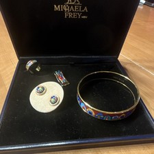 Michaela Frey  Hommage à Hundertwasser   Str...