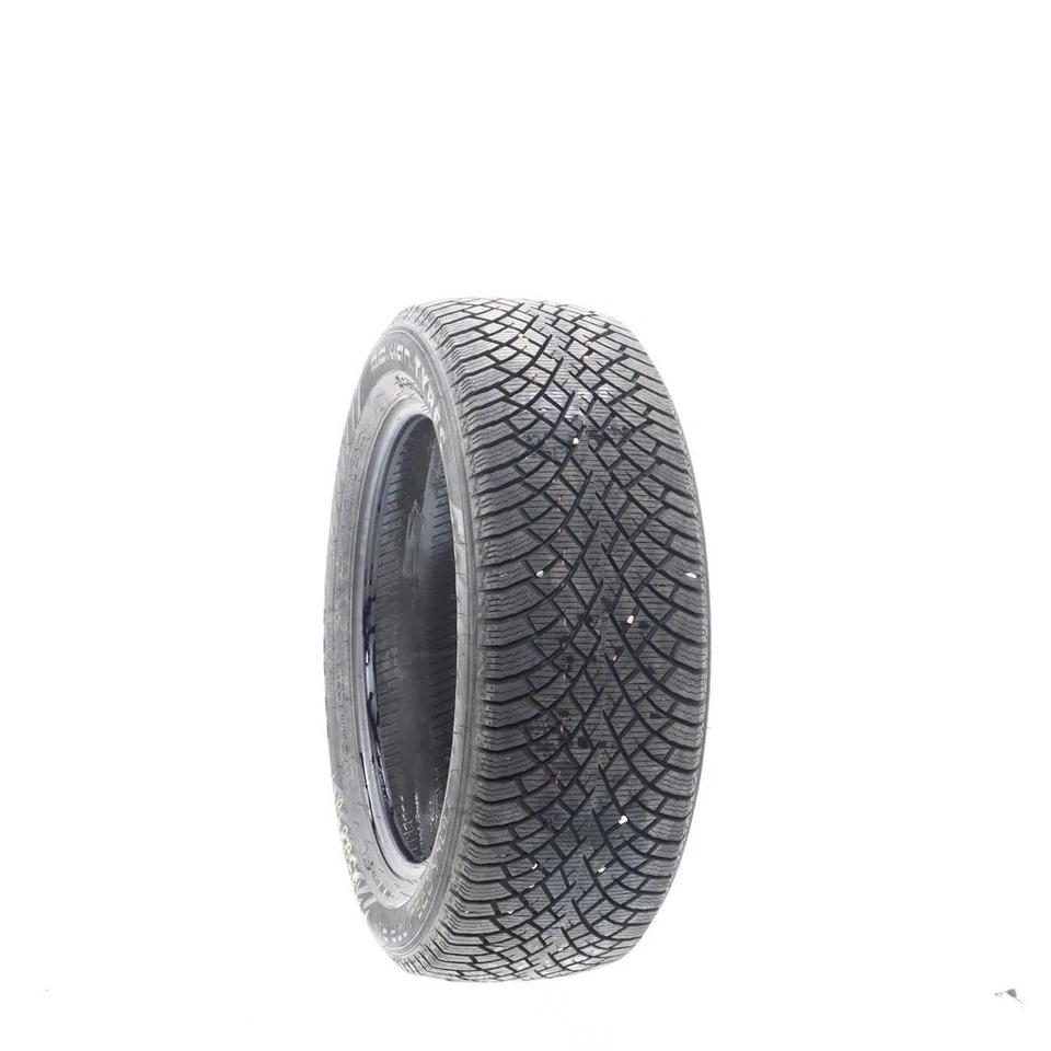 Driven Once 215/55R17 Nokian Hakkapeliitta R5 98R - 10.5/32 Foto 2 de 4