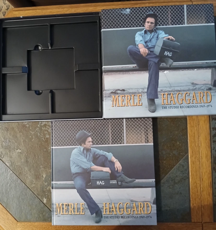 Merle Haggard: Hag. The Studio Recordings 1969-1976 - Nur die Box und das Buch - Bild 2 von 2
