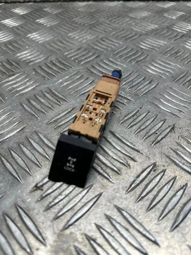 KIA SORENTO II XM Schalter 202002962 2.20 Diesel 2014 30521313