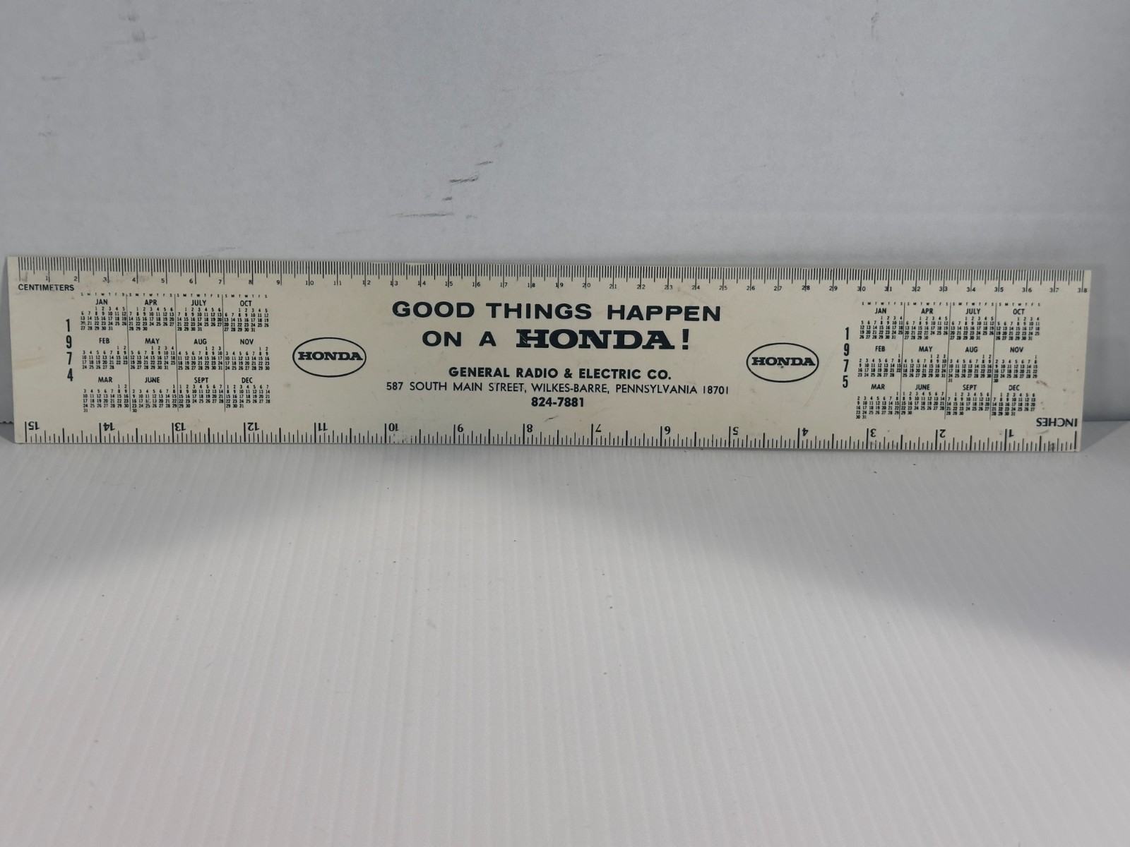 1974 Vintage Honda Motorcyle Scale in Inches in Centimeters with Conversions