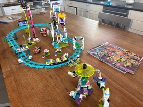 LEGO FRIENDS: Amusement Park Roller Coaster (41130)