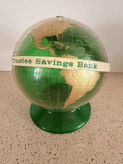 TSB Trustee Savings Bank Vintage Globe Money Box Green/Gold