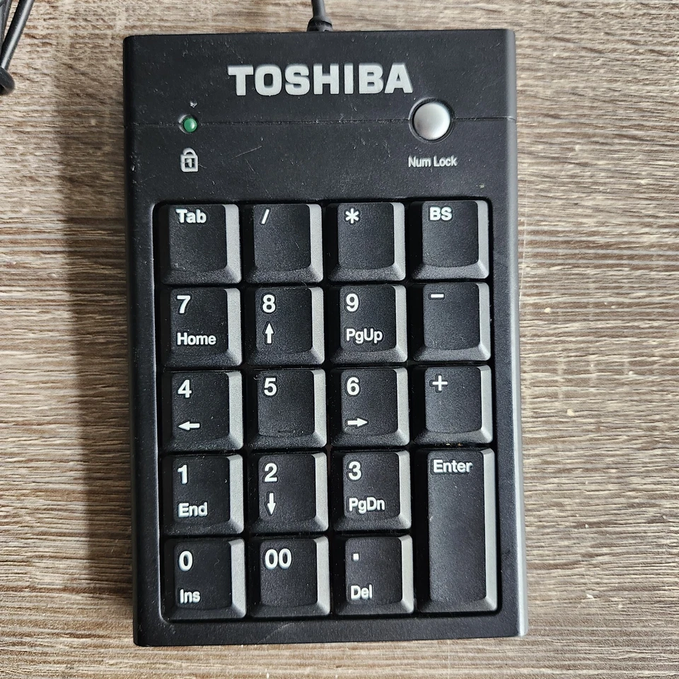 Toshiba Portable Numeric Keypad PA3828U-1ETB USB Plug And Play Scissor Key - Image 2 of 4