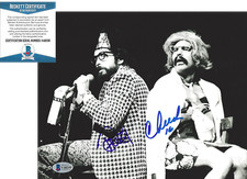 CHEECH MARIN AND TOMMY CHONG SIGNED VINTAGE LIVE STAGE 8x10 PHOTO BECKETT BAS