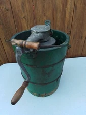 Antique Ice Cream Maker Fre-Zee-Zee Hand Crank Style Complete Original See Video