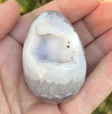 Druzy GREY AGATE Egg Natural Crystal 116g Polished 57mm Gemstone Decoration