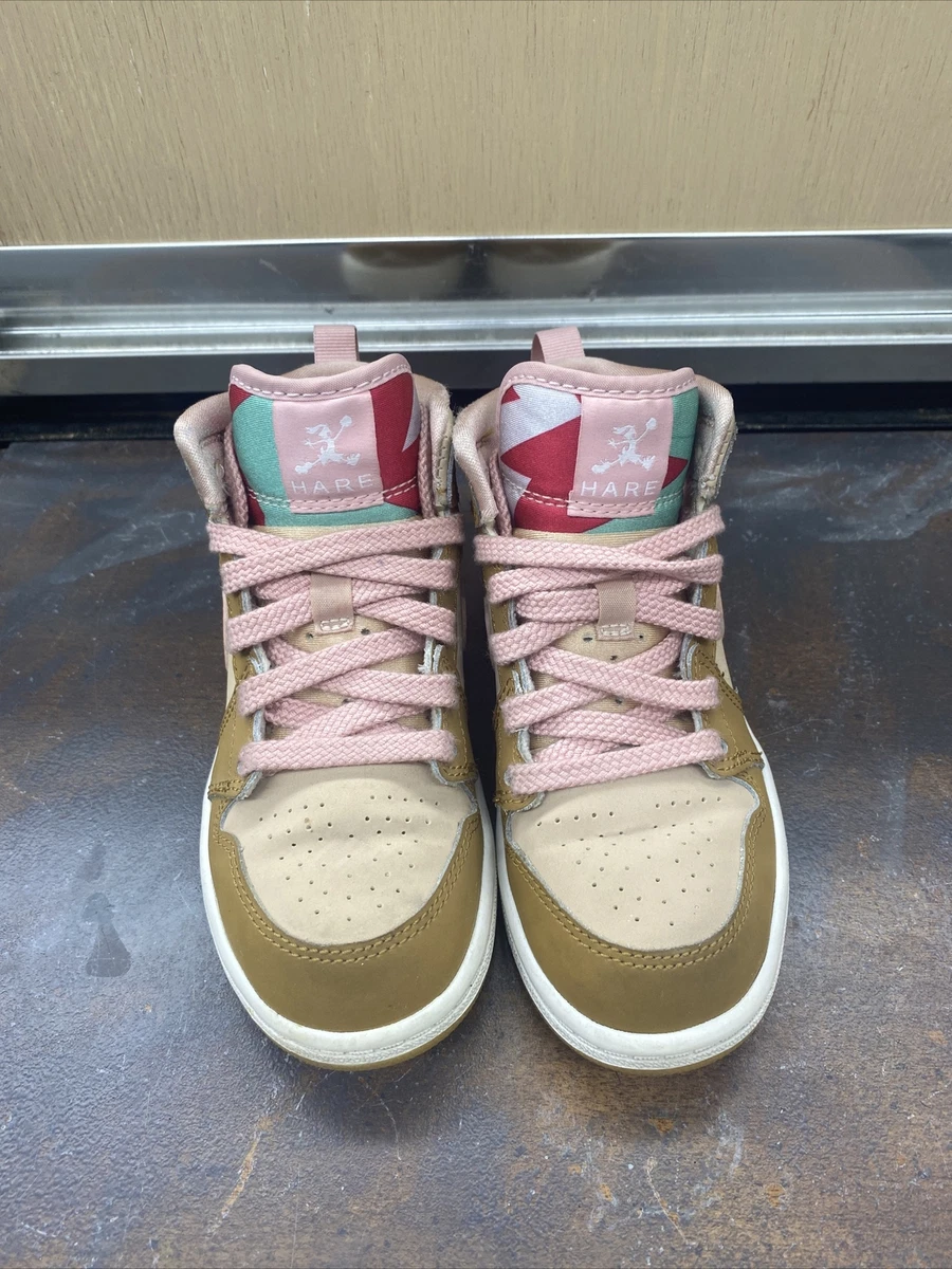 Air jordan store lola bunny