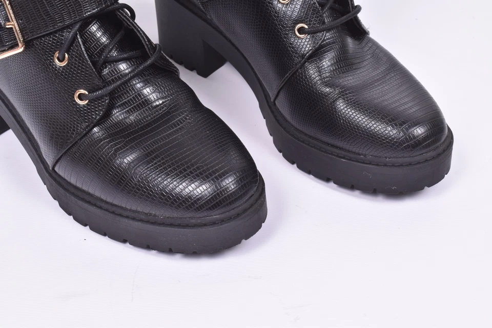 Dorothy Perkins Stiefeletten Boots schwarz Kroko-Optik Gr. 8 - guter Zustand - Bild 3 von 4