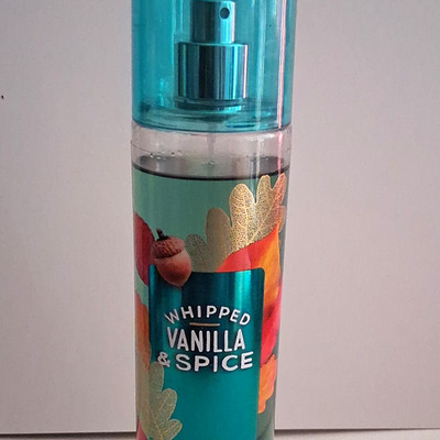 Bath & Body Works Whipped Vanilla & Spice Women s Fine Fragrance Mist, 8 fl oz