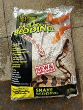 Exo Terra Snake Bedding 26.4L Reptile Vivarium Natural Aspen Substrate