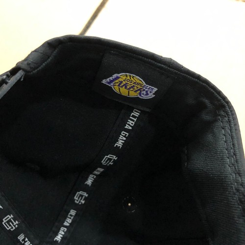 NBA Los Angeles LA Lakers Gorra Snapback Estructurada Negra Por Ultra Game - Imagen 6 de 9