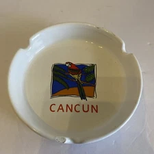 Cancun Mexico Ceramic Souvenir Ashtray Parrot Scene 3 Slots