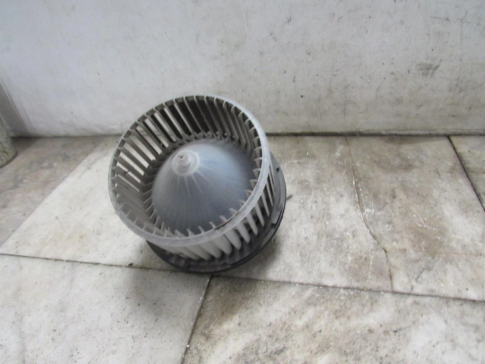 03 04 05 06 07 08 09 10 11 12 13 GMC SIERRA 1500 Soplador Motor OEM Foto 3 de 3