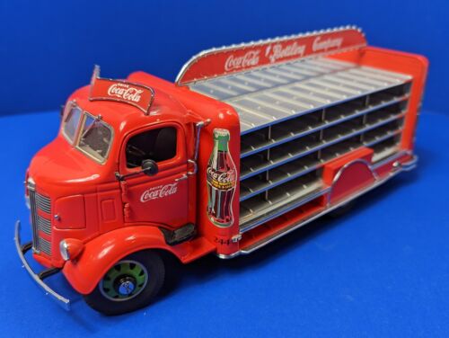 Danbury Mint – 1938 Coca Cola® GMC Delivery Truck - 1995 - Picture 4 of 23