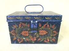 ANTIQUE 19th CENTURY HAND PAINTED DECORATED TOLEWARE DEED BOX
