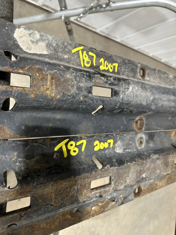 Rieles base Reese para Ford F250 F350 F450 75-16 se adapta a enganche de cuello de cisne de quinta rueda Foto 4 de 4