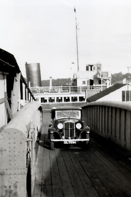 rp12585 - Auto verlässt Fähre bei Cowes - Isle of Wight - Druck 6x4