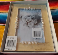 IVORY CREAM ENAMEL PHOTO ALBUM Pearl 4X6 Holds 80 Photos Wedding Holiday Gift