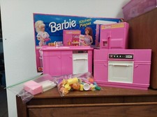 Barbie Kitchen Playset 7472 w Orig Box Appliances Accessories INCOMPLETE