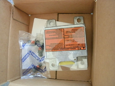 Nissan Air Restraint Bag Diagnostic Computer Sensor Module 28556-3S625 