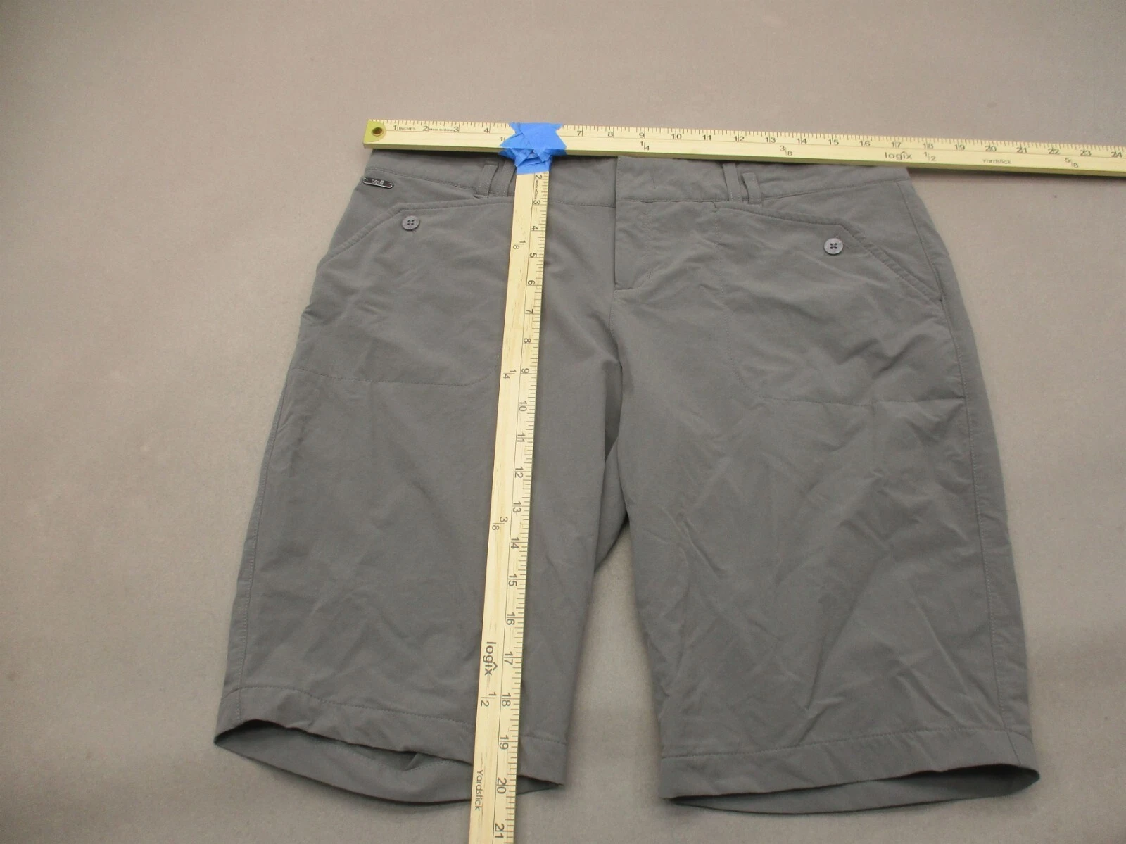 lole zip fly pockets stretch flat front chino shorts