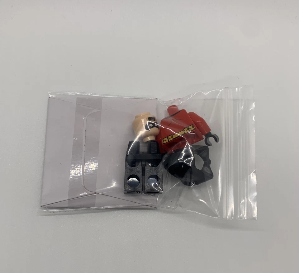 Lego Batman Robin Black Short Cape Minifigura 10937 Arkham Asylum Breakout NOVO - Imagem 3 de 3
