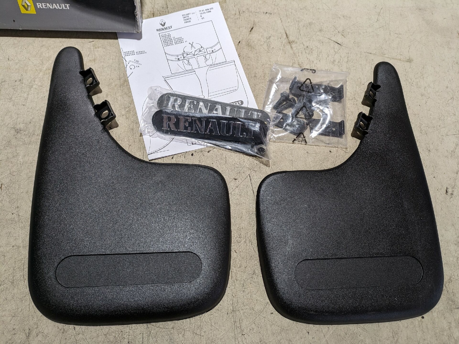 Schmutzfänger Satz Hinten Renault 7701409272 R Clio 1.2 16V online  