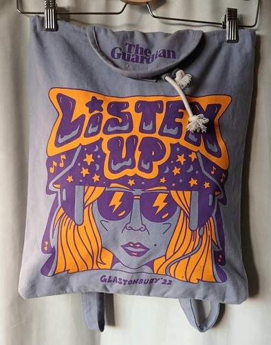 Glastonbury 2022 Purple Canvas Rucksack Tasche von The Paper Bag Company