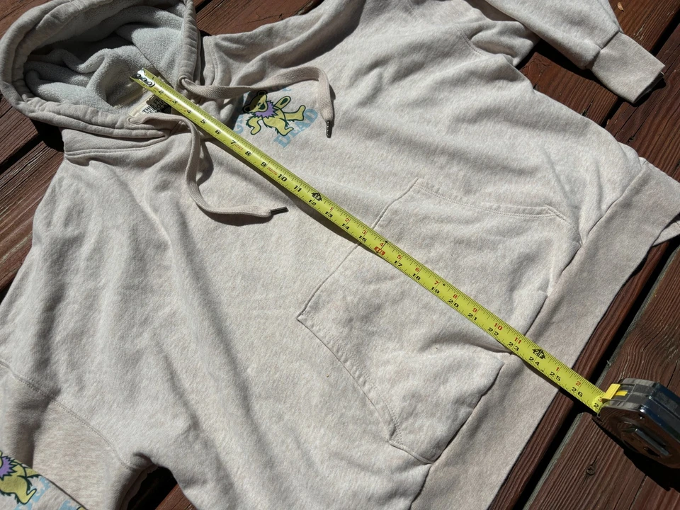 American Eagle Oversized Beige Grateful Dead Graphic Big Hug Hoodie Size Medium - Image 4 of 4