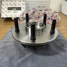 New Driverworks NT515113 Whee Hub Assembly for 2006 Dodge Ram 1500