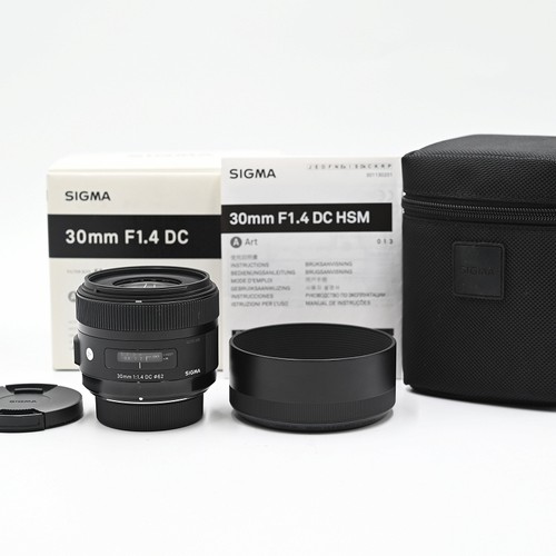 SIGMA 30mm F1.4 DC HSM for Nikon interchangeable lens