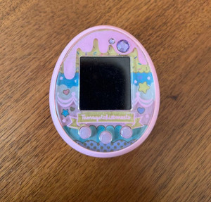 Tamagotchi Meets | eBay UK