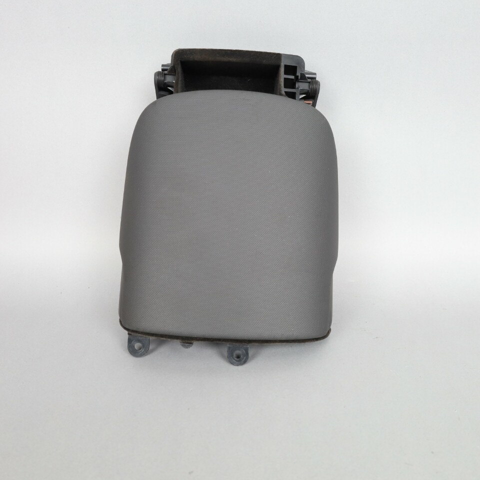 Audi R8 2008-2015 Center console storage compartment